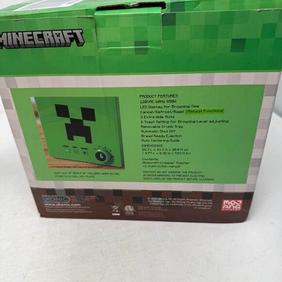 Minecraft Creeper Toaster Green Two-Slice Digital Control Gamer Kitchen - Picture 8 of 11